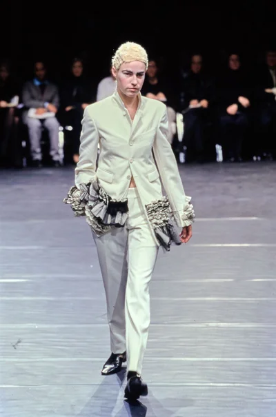 Look 24